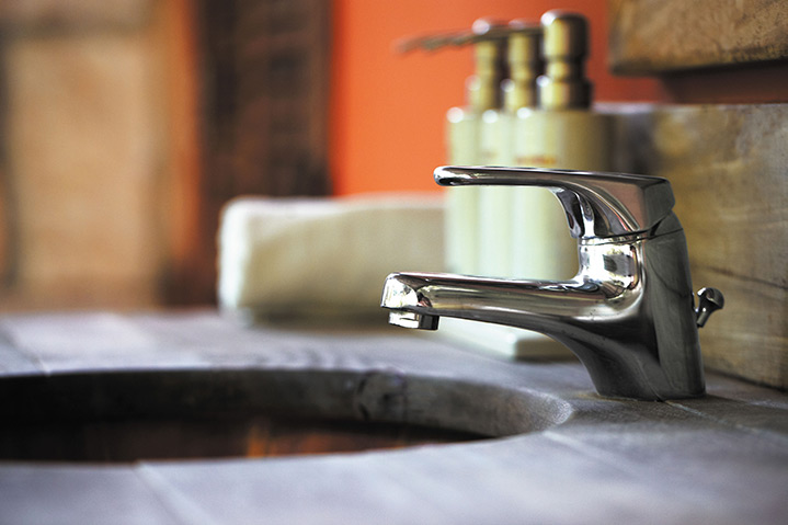 A2B Plumbers are able to fix any leaking taps you may have in Sandridge. 